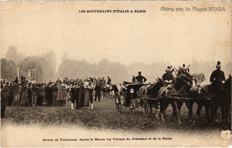 Carte postale ancienne Les Souverains d'Italie a Paris Revue de Vincennes Royalty