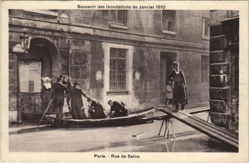 Carte postale ancienne Inondations 1910 Paris Rue de Seine