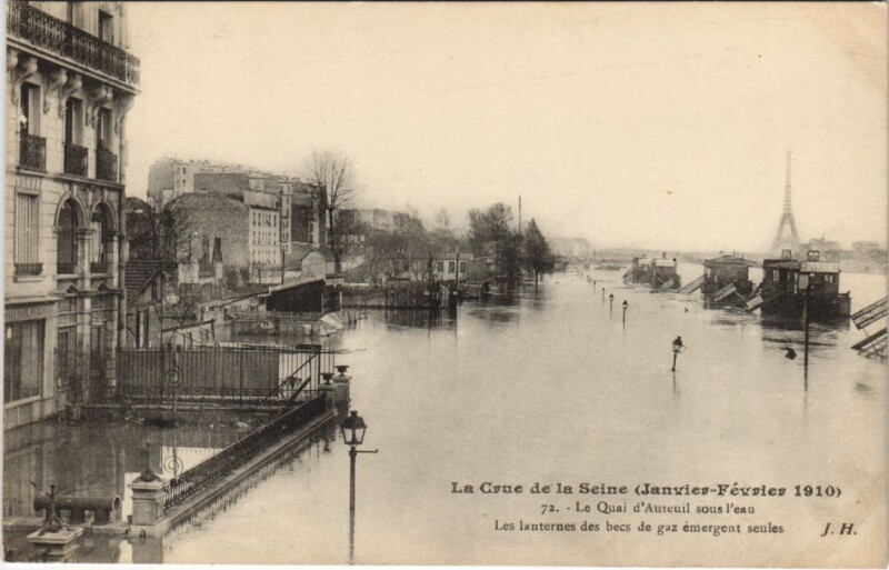 Carte postale ancienne Inondations 1910 Paris Quai d'Austerlitz