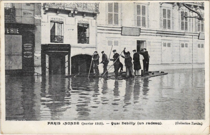 Carte postale ancienne Inondations 1910 Paris Quai Debilly