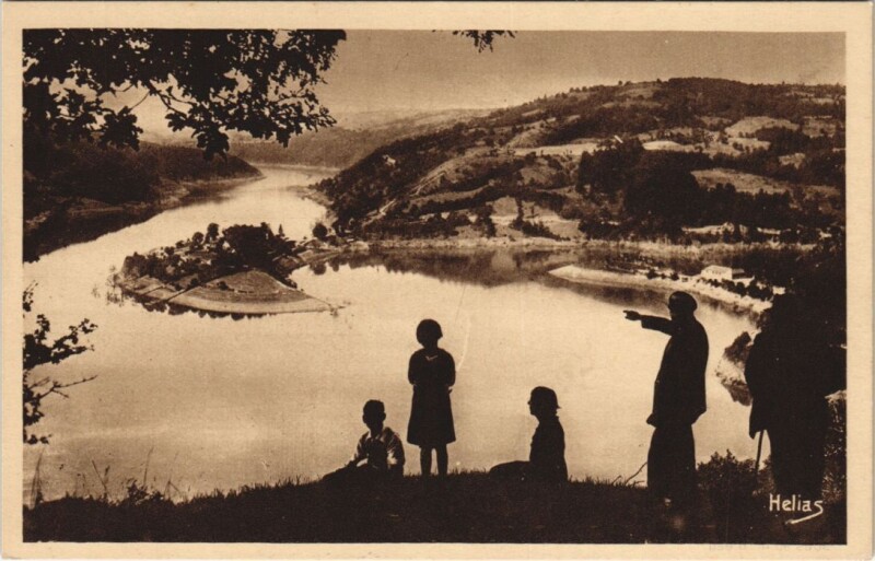Carte postale ancienne Le Lac de Laussac