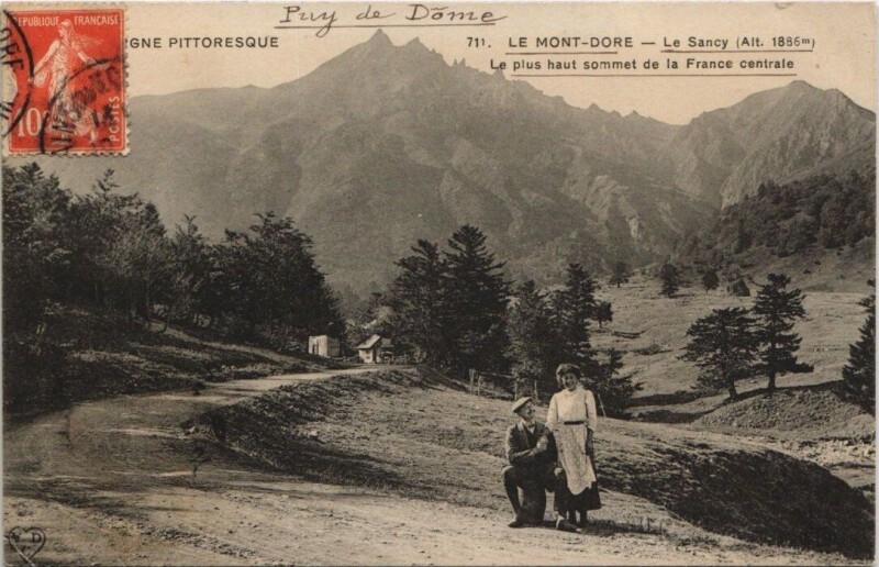 Carte postale ancienne Puy-de-Dome-Le Mont-Dore-Le Sancy à Mont-Dore
