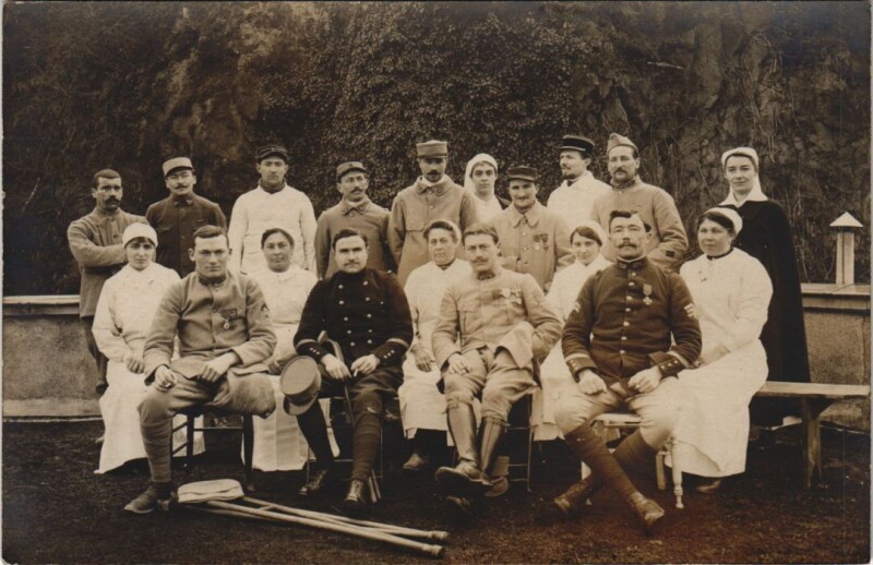 Carte postale ancienne Carte photo Royat - Hopital 32 3 mars 1917 à Royat