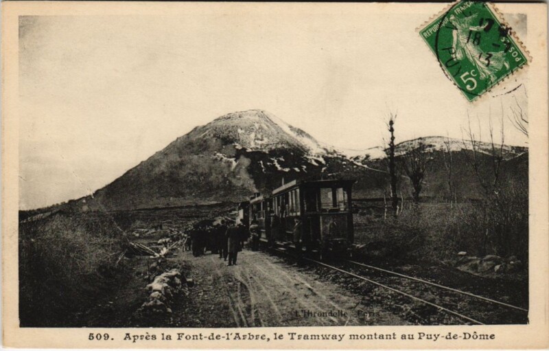 Carte postale ancienne Apres la Font-de-l'Arbre - Le Tramway
