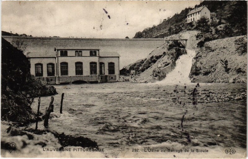 Carte postale ancienne Auvergne - L'Usine au Barrage de la Sioule