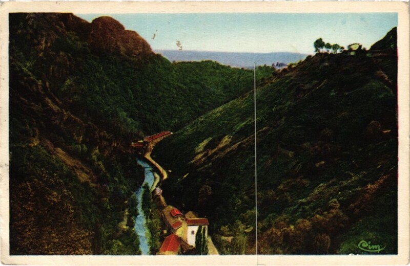 Carte postale ancienne Env. de Celles - La Vallée de la Durolle
