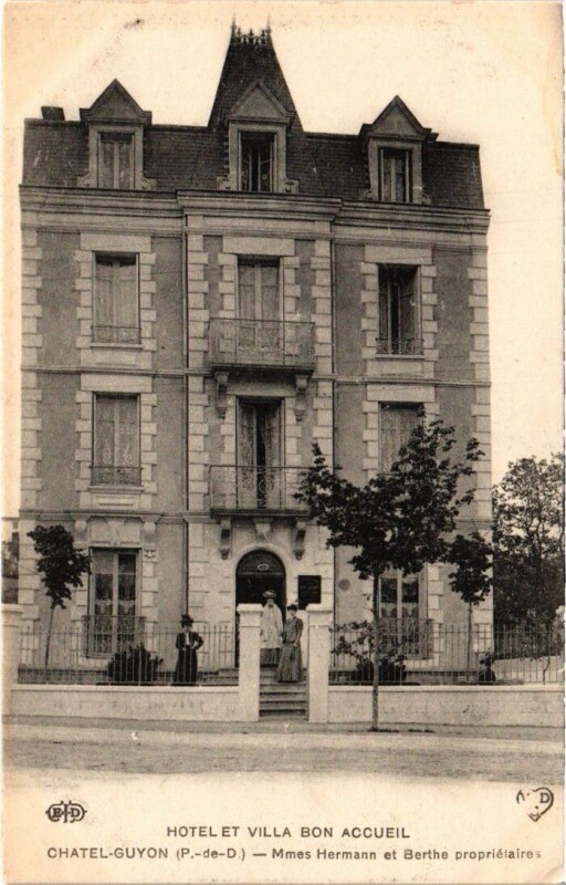 Carte postale ancienne Chatel-Guyon - Mmes HERMann et Berthe proprietaires à Châtel-Guyon
