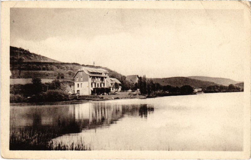 Carte postale ancienne Lac Chambon - Hotel Bellevue