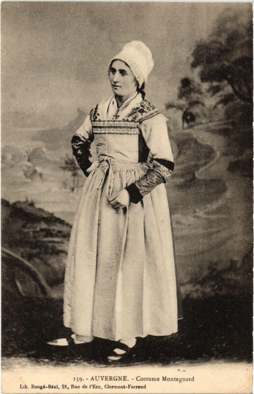 Carte postale ancienne Auvergne - Costume Montgnard