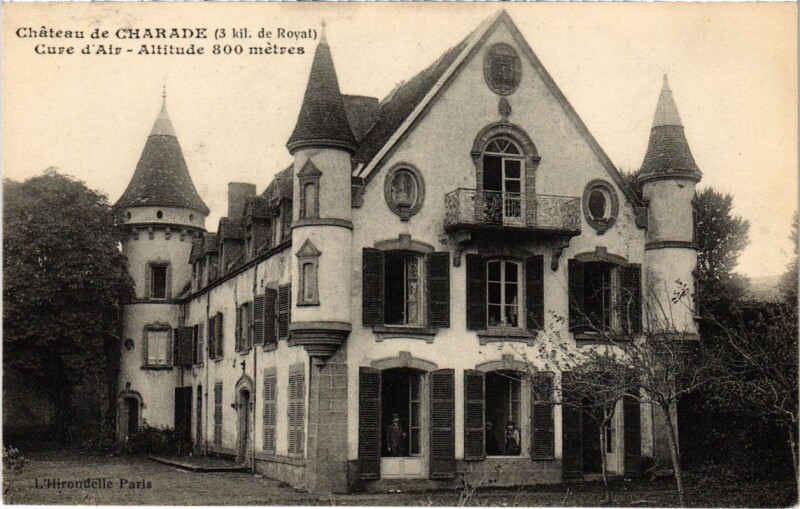 Carte postale ancienne Chateau de Charade - Royat à Royat