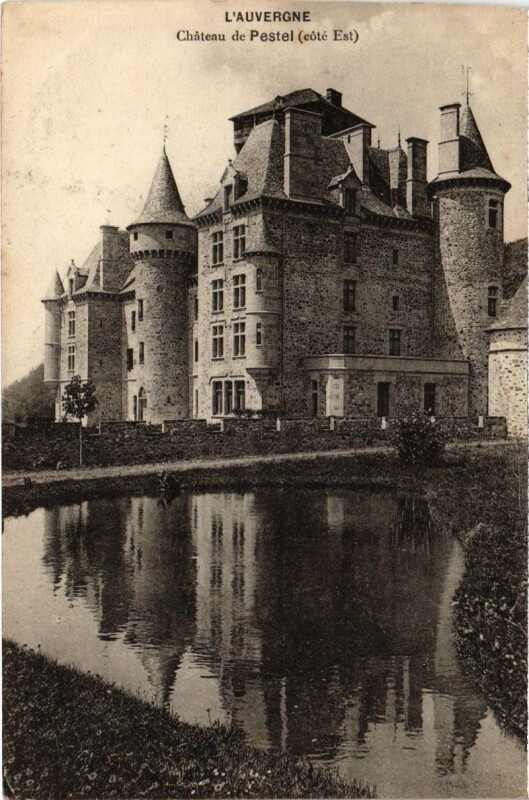 Carte postale ancienne Chateau de Pestel