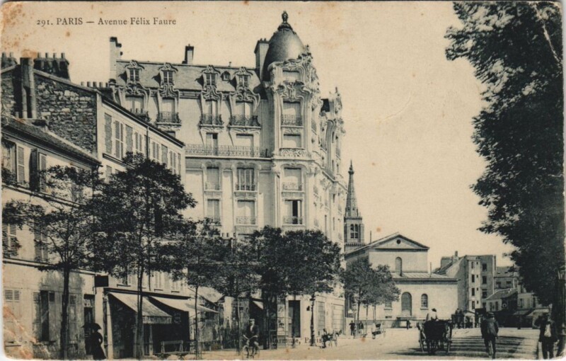 Carte postale ancienne Avenue Felix Faure à Paris 15e