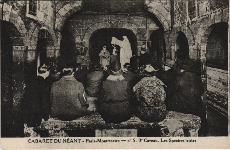 Carte postale ancienne Montmartre - Cabaret du Néant - Caveau - Les Spectres gais à Paris 18e