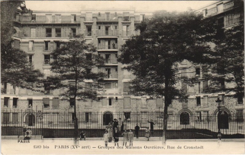 Carte postale ancienne Groupes des Maisons Ouvrières, Rue de Cronstadt à Paris 15e