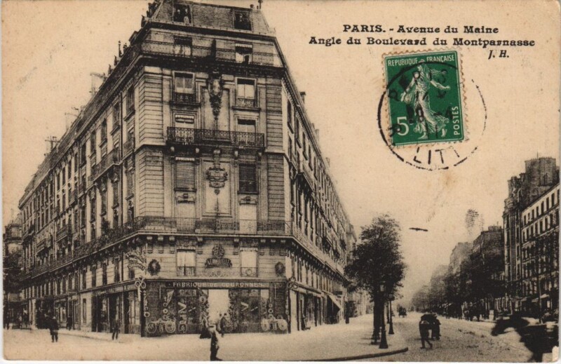 Carte postale ancienne Avenue du Maine - Angle du Boulevard du Montparnasse à Paris 6e