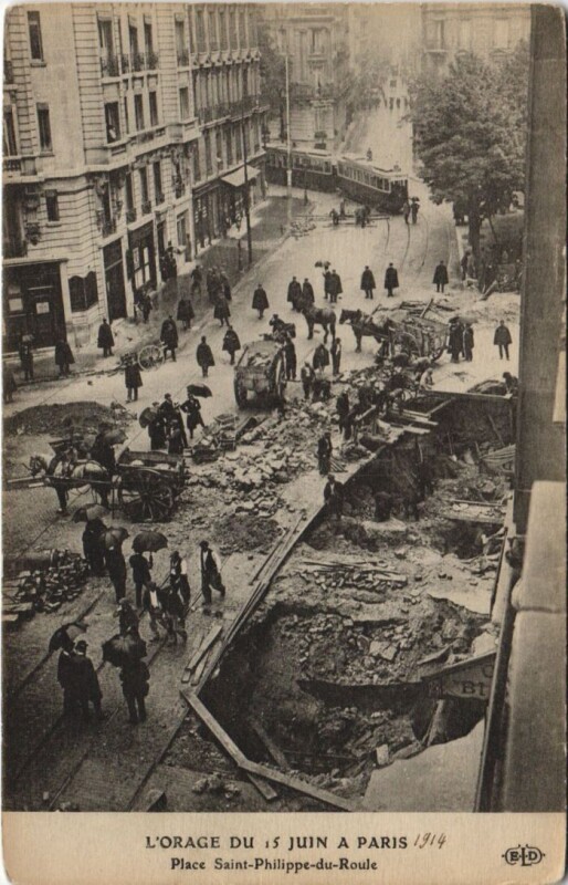 Carte postale ancienne Paris Orage du Juin 1914 Place Saint-Philippe-du-Roule