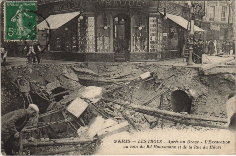 Carte postale ancienne Paris Orage du Juin 1914 Bd Haussmann Rue du Havre