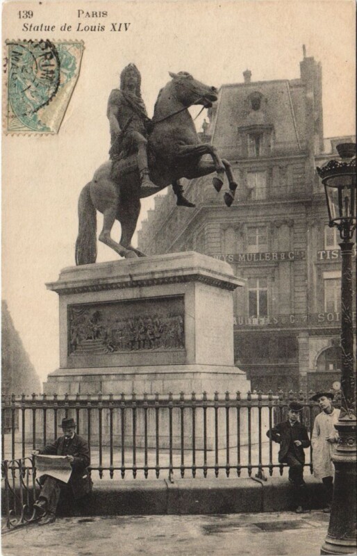 Carte postale ancienne Paris Statue de Louis Xiv