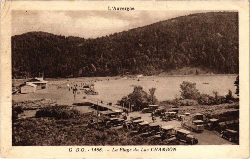 Carte postale ancienne Lac Chambon - La Plage
