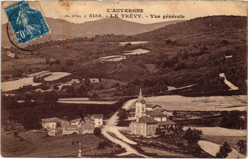 Carte postale ancienne Le Trevy - Vue générale