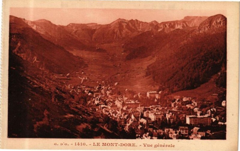 Carte postale ancienne G. D'O. - Le Mont-Dore - Vue générale à Mont-Dore