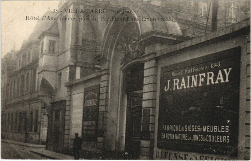Carte postale ancienne Paris 4e Rue Pavée hotel d'Angouleme à Paris 4e