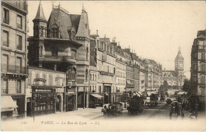 Carte postale ancienne La Rue de Lyon à Paris 12e