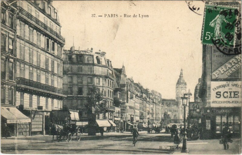 Carte postale ancienne Rue de Lyon à Paris 12e