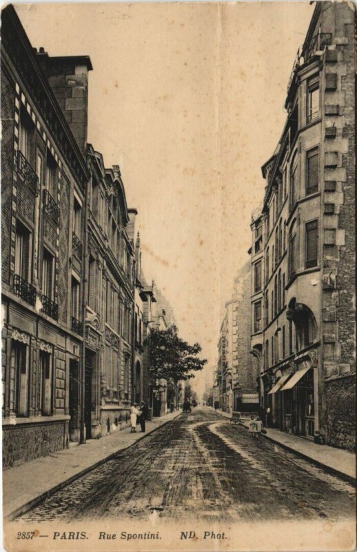 Carte postale ancienne Rue Spontini à Paris 16e