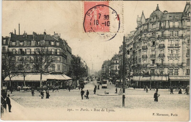 Carte postale ancienne Paris 12e Rue de Lyon à Paris 12e