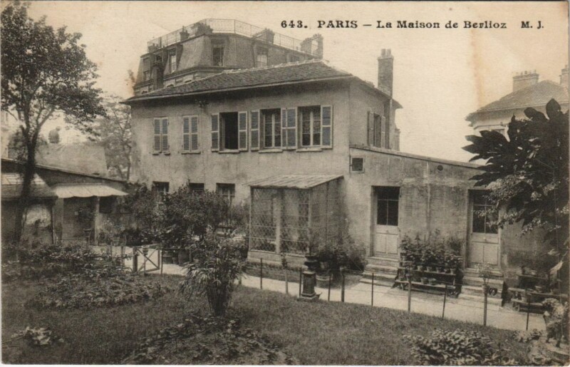 Carte postale ancienne La Maison de Berlioz à Paris 18e