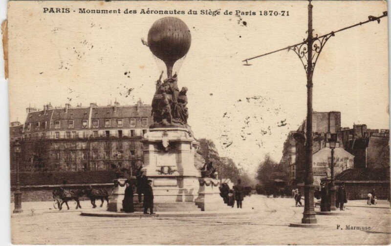 Carte postale ancienne Monument des Aéronautes du Siège de Paris 1870-71 à Paris 17e