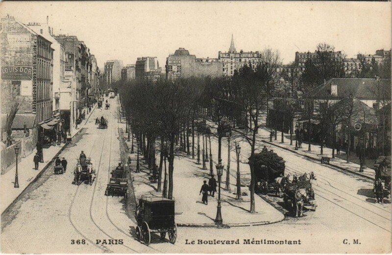 Carte postale ancienne Le Boulevard de Ménilmontant à Paris 11e