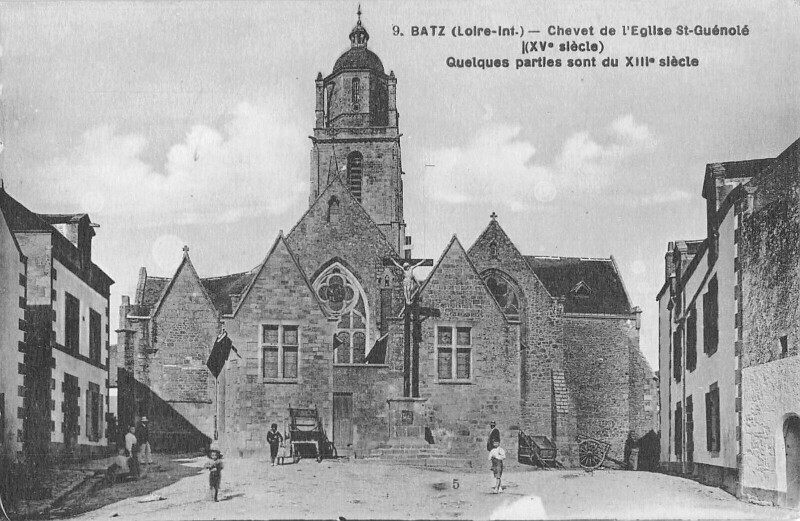 Carte postale ancienne Batz - Chevet De L'Eglise Saint-Guenole