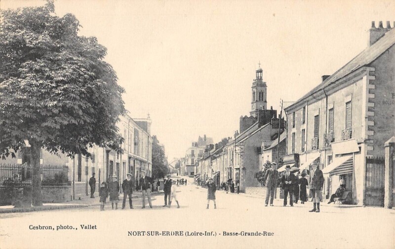 Carte postale ancienne Nort Sur Erdre - Basse Grande Rue à Nort-sur-Erdre