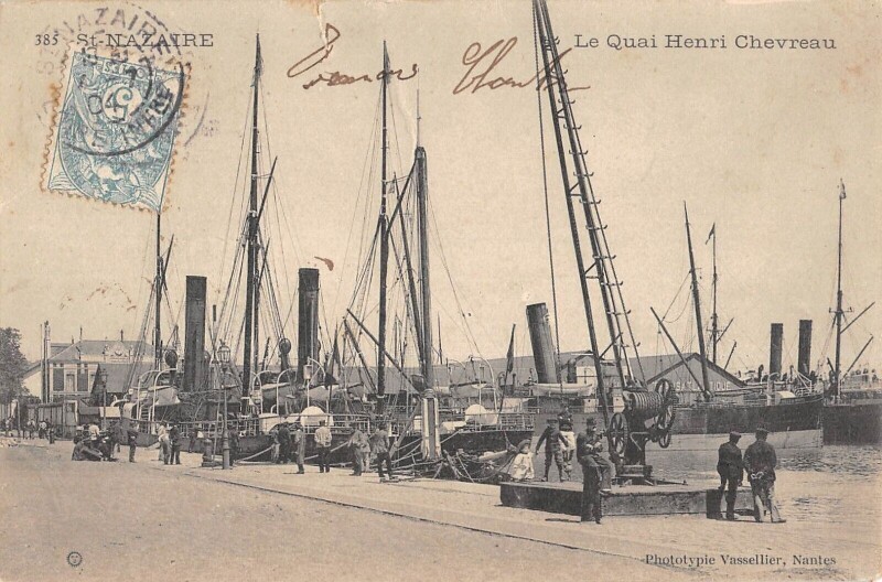 Carte postale ancienne Saint Nazaire - Quai Henri Chevreau à Saint-Nazaire