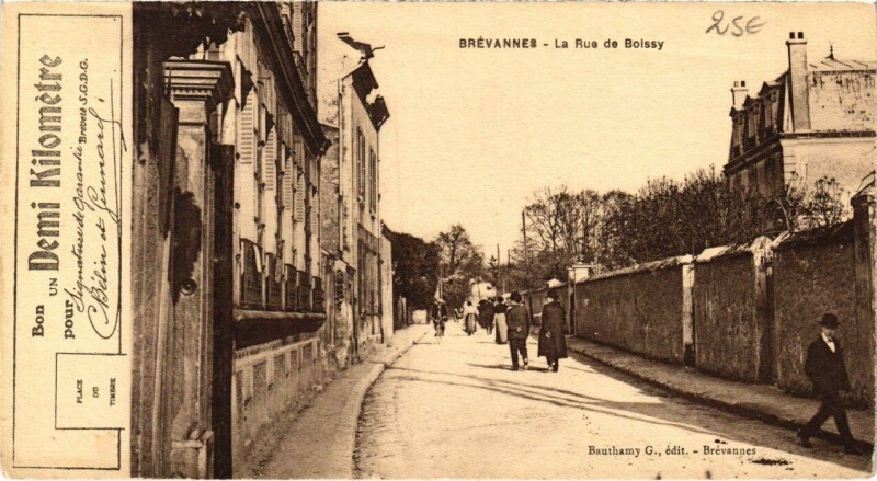 Carte postale ancienne Brévannes - La Rue de Boissy Big Size Postcard