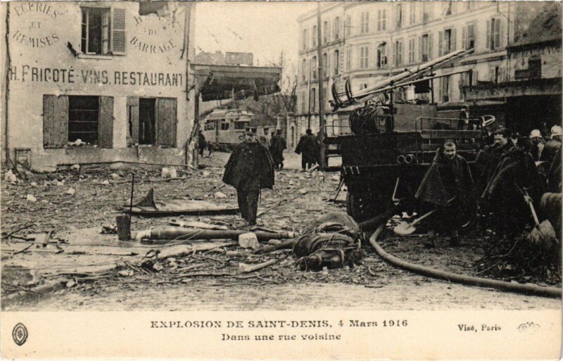 Carte postale ancienne Catastrophe - Explosion de Saint-Denis, 4 Mars 1916 à Saint-Denis