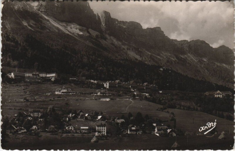 Carte postale ancienne Plateau des Petites Roches - Vue générale des Sanas à Plateau-des-Petites-Roches