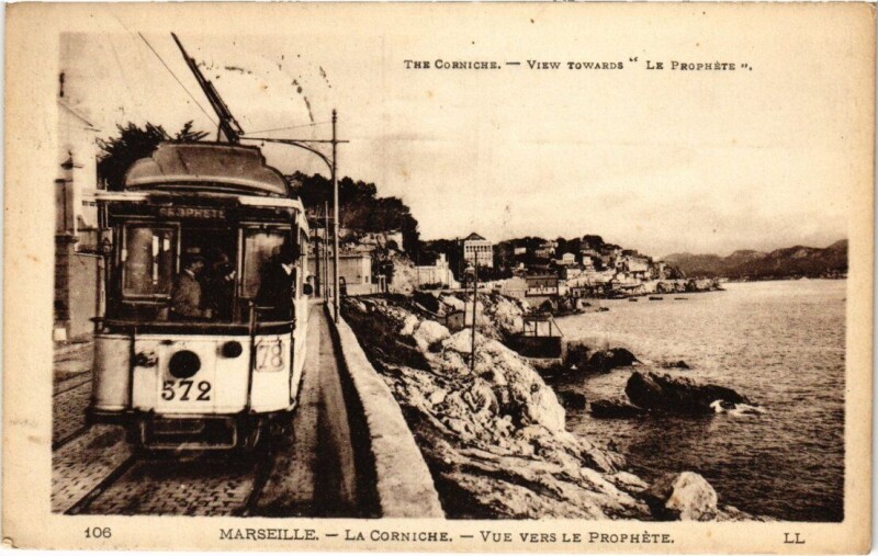 Carte postale ancienne Marseille - La Corniche - Vue vers Le Prophete à Marseille
