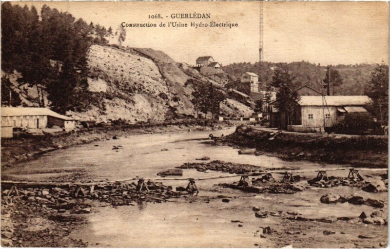 Carte postale ancienne GUERledan - Construction de l'Usine Hydro-Electrique