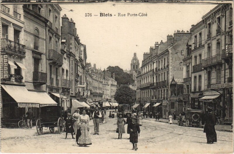 Carte postale ancienne Blois-Rue Porte Cote à Blois