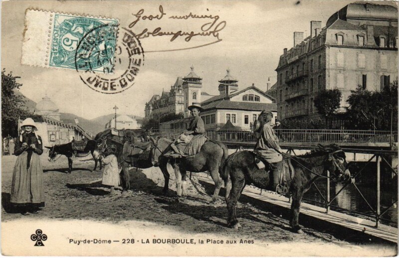 Carte postale ancienne La Bourboule - la Place aux Anes à La Bourboule