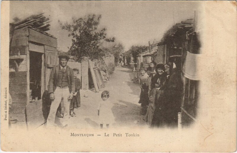 Carte postale ancienne Montlucon - Le Petit Tonkin à Montluçon