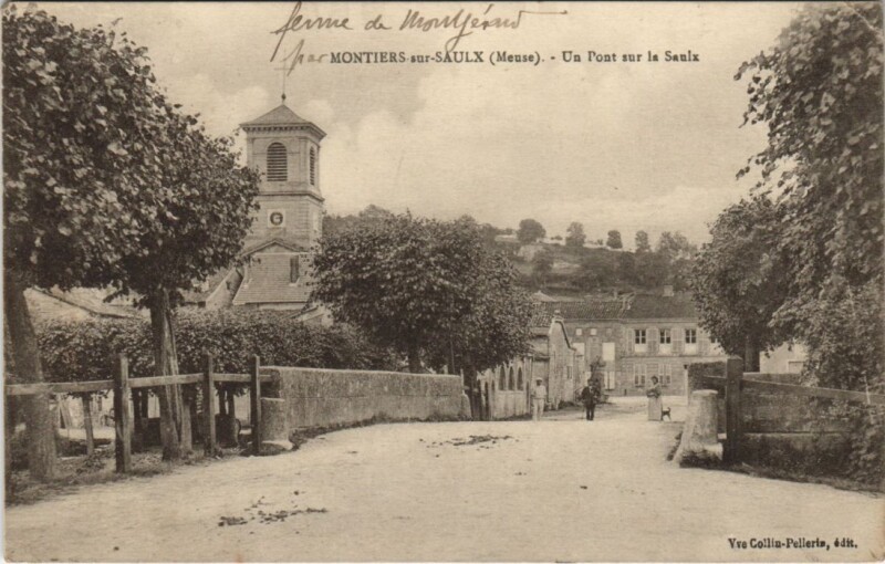 Carte postale ancienne Montiers-sur-Saulx (Mense). Un Pont sur la Saulx à Montiers-sur-Saulx