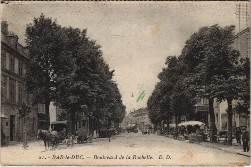 Carte postale ancienne Bar-le-Duc - Boulevard de la Rochelle à Bar-le-Duc