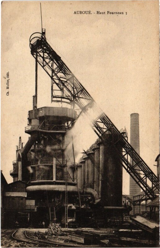 Carte postale ancienne Auboué - Hauts Fourneau à Auboué