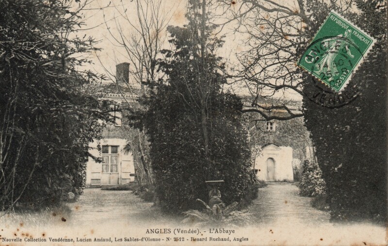 Carte postale ancienne L'Abbaye à Angles
