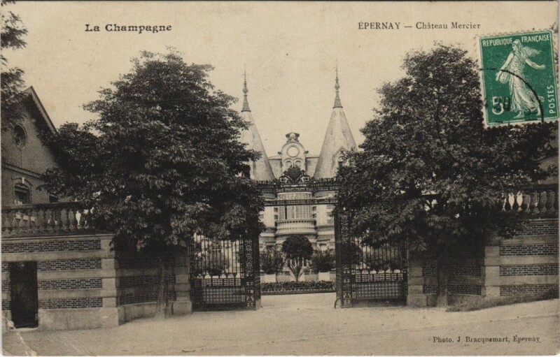 Carte postale ancienne La Champagne Epernay Chateau Mercier
