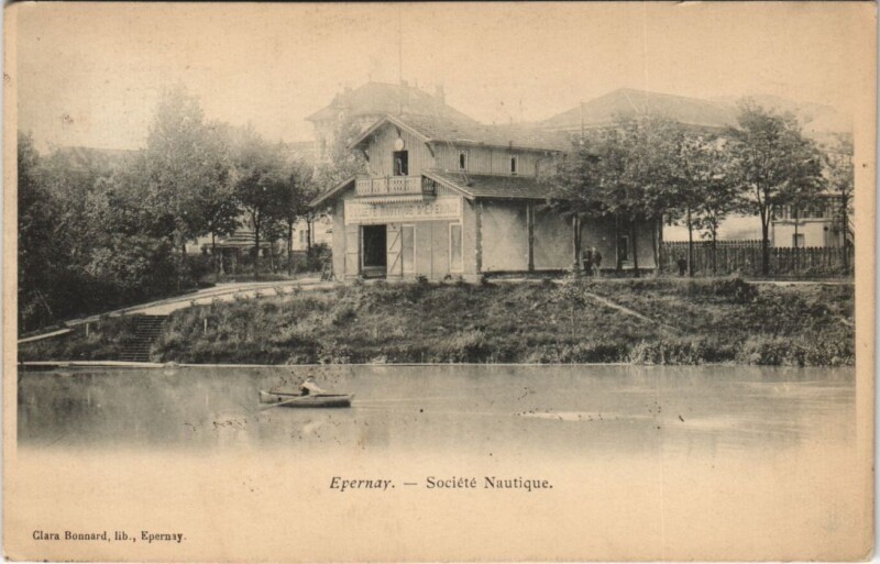 Carte postale ancienne Epernay. Societe Nautique